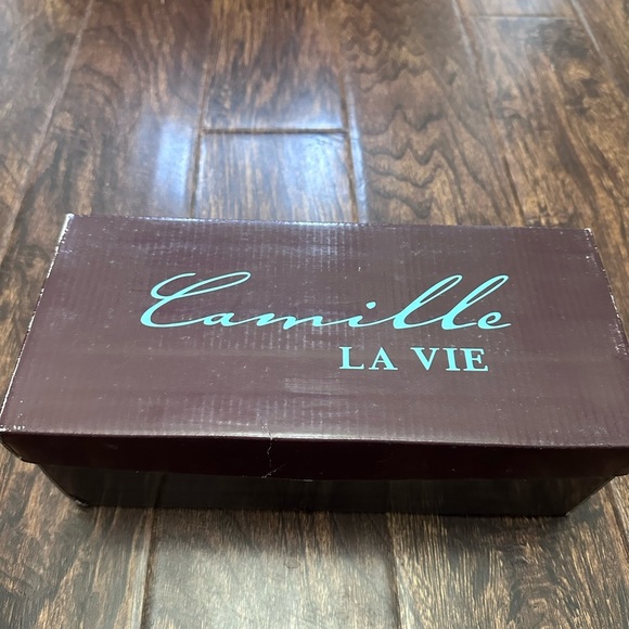 Camille La Vie Elegant Black Heels with Sparkling Accents - Picture 7 of 7